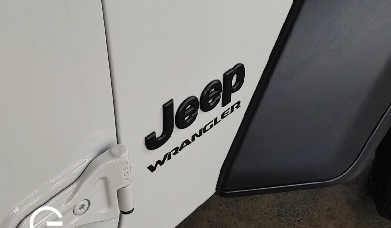 JEEP WRANGLER SPORT 2024 lleno