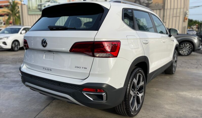 Volkswagen Taos Highline 2024 lleno