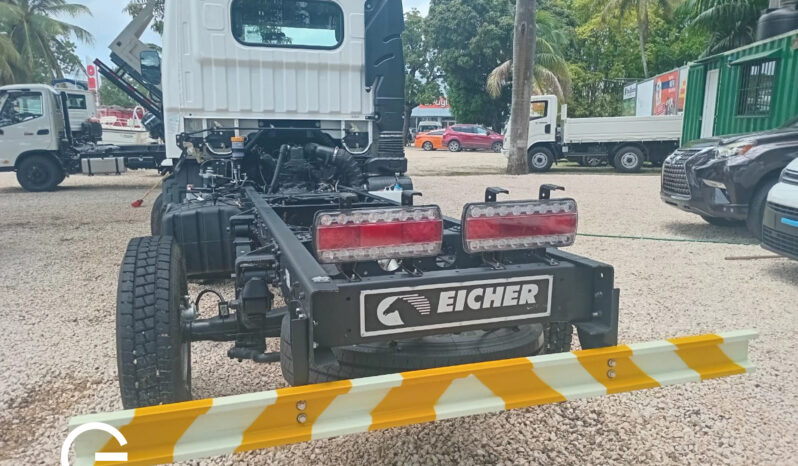 EICHER Pro 2049 En Chasis 2024 lleno