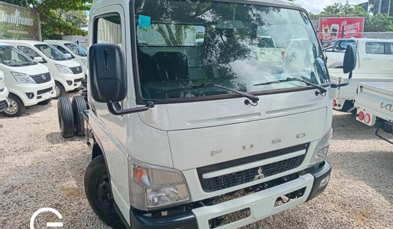 Mitsubishi Fuso Canter Chasis 14 pies 2025 lleno