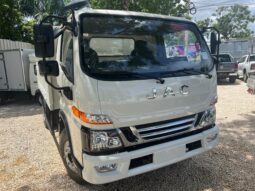 JAC Camion Volteo 2025 lleno