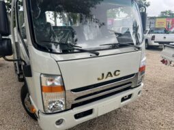 JAC HFC 1073 2025 14 PIES CON CAMA