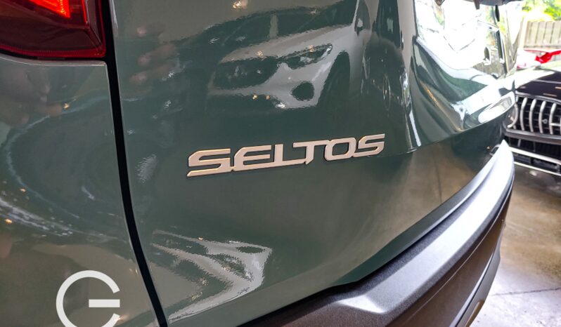 Kia Seltos 2025 lleno